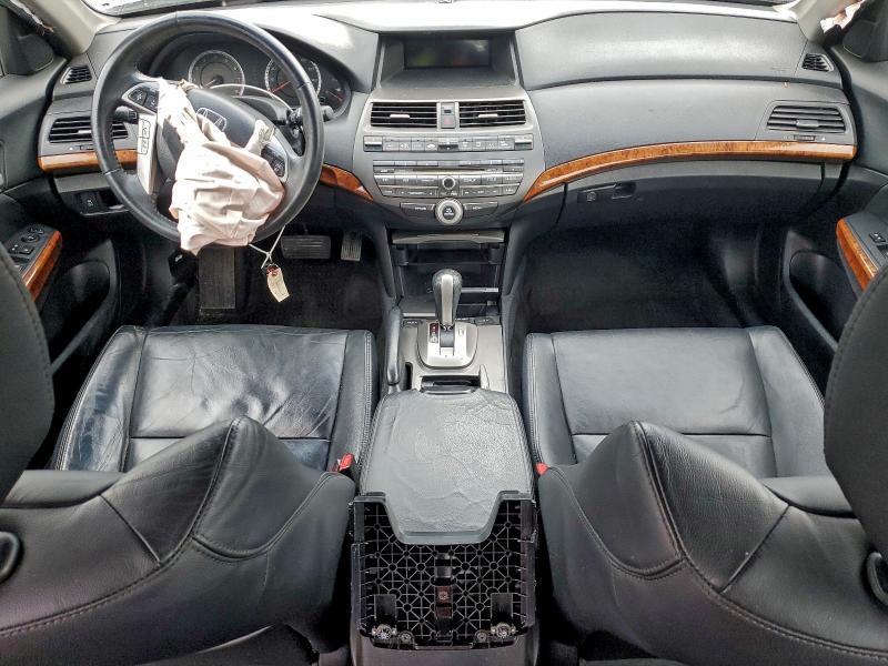 Photo 8 from auction – 2011 HONDA ACCORD EXL with VIN 1HGCP2F86BA064852