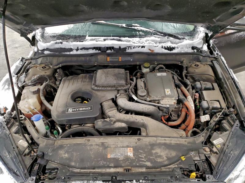 Photo 11 from auction – 2017 FORD FUSION with VIN 3FA6P0LU4HR147881
