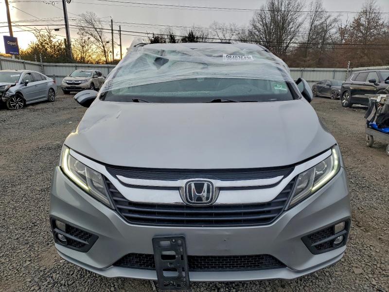Photo 5 from auction – 2018 HONDA ODYSSEY EX with VIN 5FNRL6H76JB086002