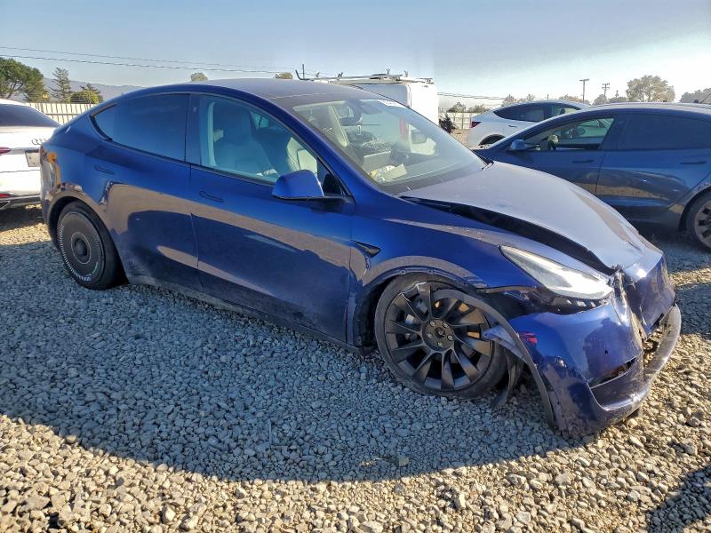 Photo 4 from auction – 2021 TESLA MODEL Y with VIN 5YJYGDEE7MF095223