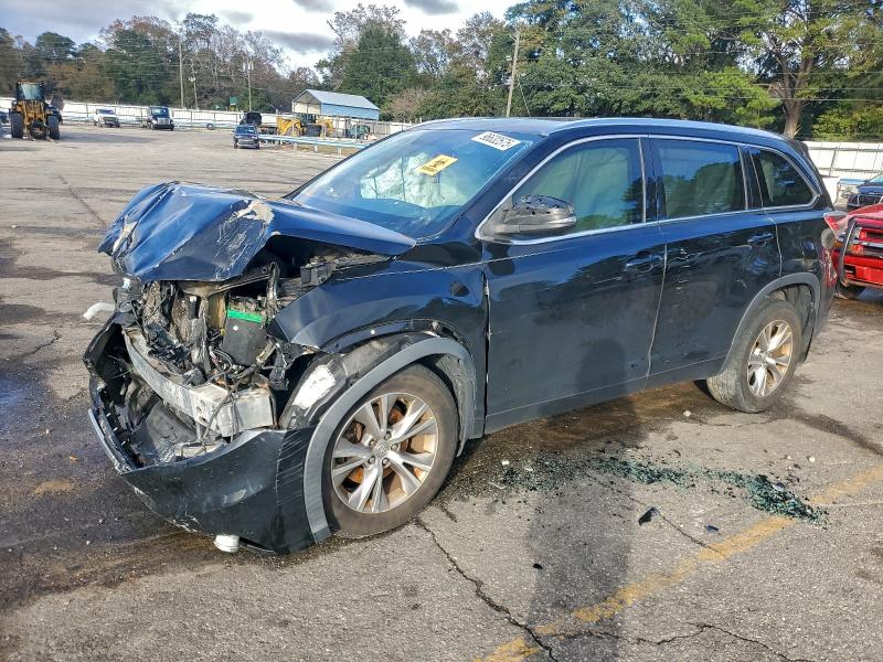 TOYOTA HIGHLANDER 2015 with VIN 5TDJKRFH6FS175794 - Photo from auction