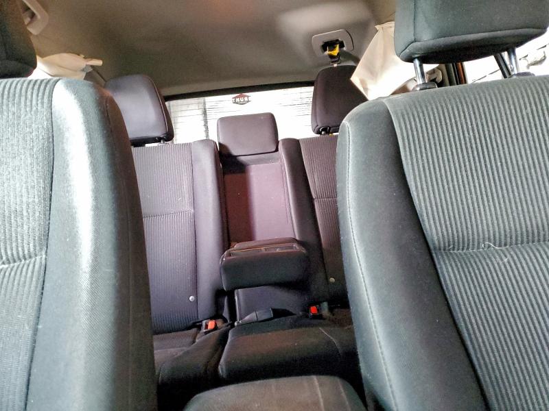 Photo 10 from auction – 2017 TOYOTA RAV4 LE with VIN 2T3BFREV7HW645624