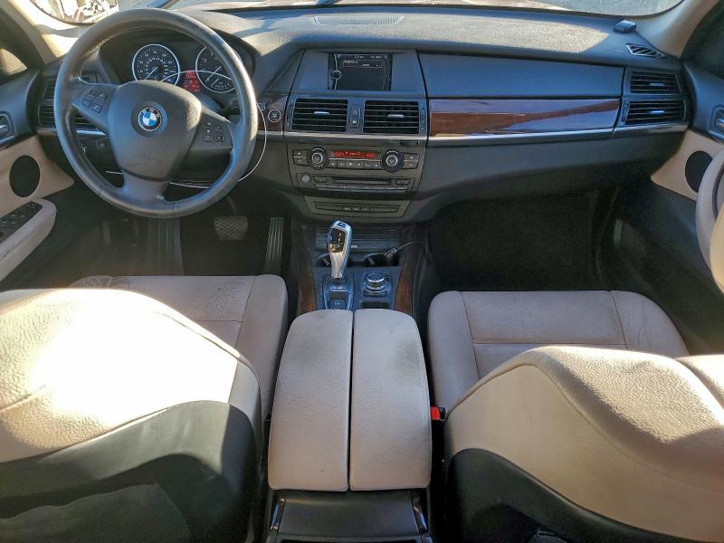 Photo 8 from auction – 2011 BMW X5 with VIN 5UXZV4C5XBL405693