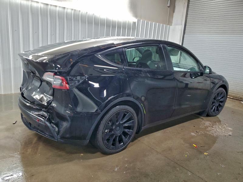 Photo 3 from auction – 2023 TESLA MODEL Y with VIN 7SAYGAEE2PF688347