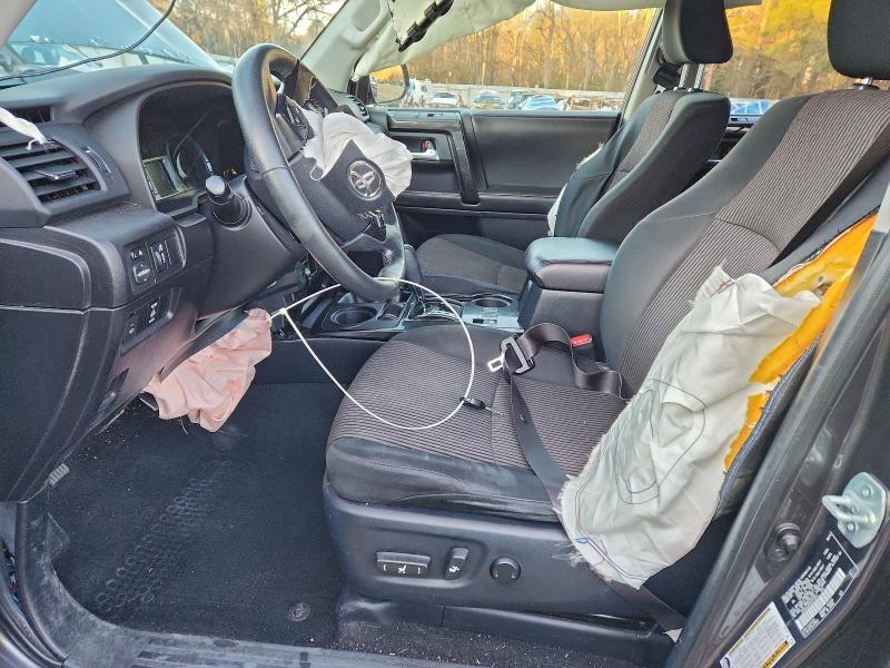 Photo 7 from auction – 2016 TOYOTA 4RUNNER SR with VIN JTEBU5JRXG5375863