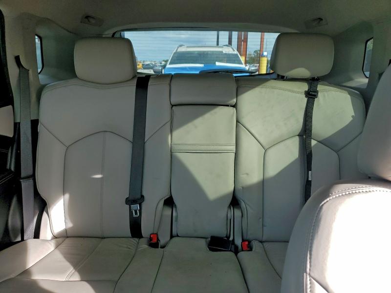 Photo 10 from auction – 2015 CADILLAC SRX with VIN 3GYFNAE36FS537911
