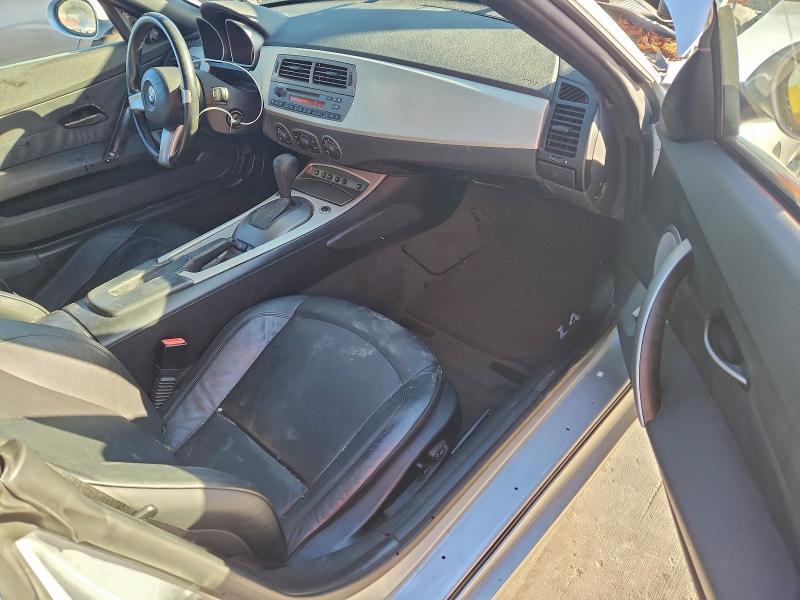 Photo 8 from auction – 2003 BMW Z4 2.5 with VIN 4USBT33403LS44647