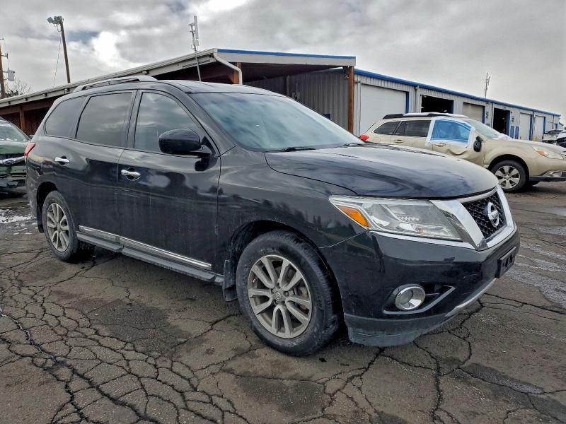 Photo 4 from auction – 2016 NISSAN PATHFINDER with VIN 5N1AR2MM0GC618426