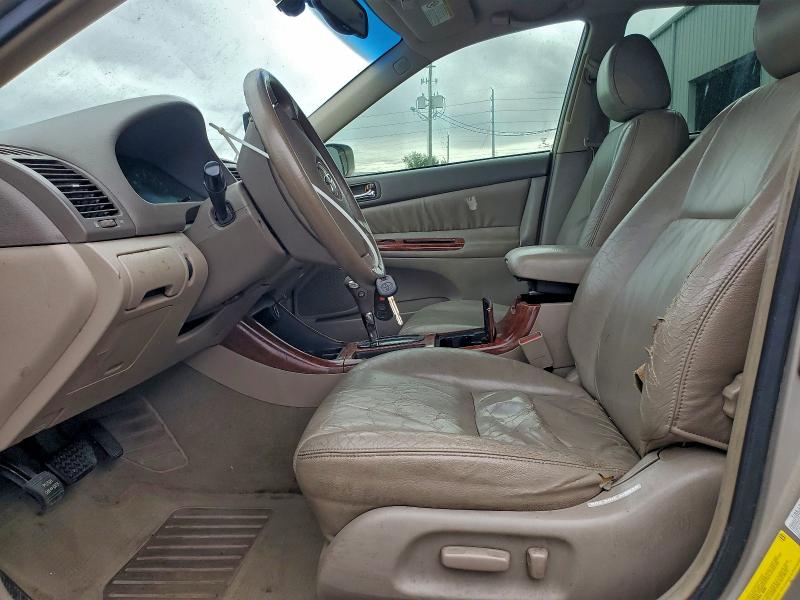 Photo 7 from auction – 2003 TOYOTA CAMRY LE with VIN 4T1BE30K13U189862