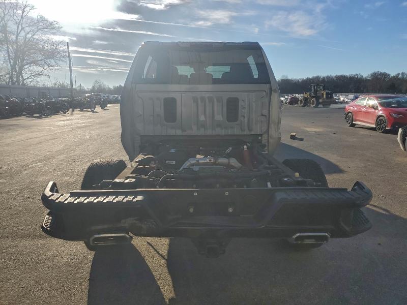 Фото 6 с аукциона – 2025 CHEVROLET SILVERADO с VIN 3GCUKCED2SG189385