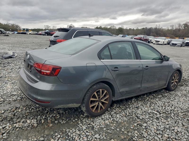 Photo 3 from auction – 2017 VOLKSWAGEN JETTA with VIN 3VWDB7AJ4HM358302