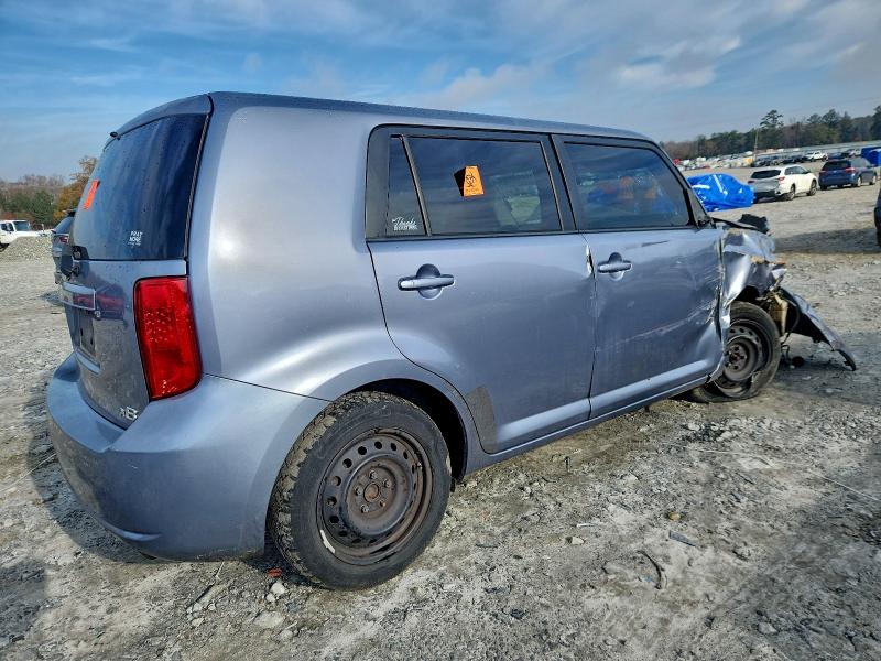 Photo 3 from auction – 2010 TOYOTA SCION XB with VIN JTLZE4FE6A1105628
