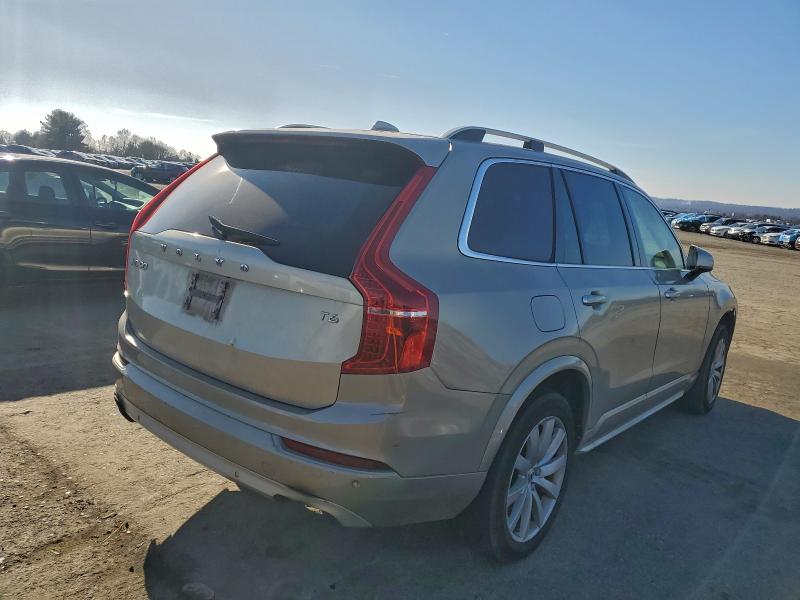 Photo 3 from auction – 2016 VOLVO XC90 with VIN YV4A22PK0G1022924
