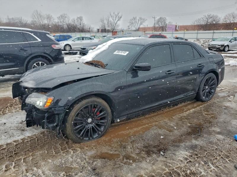 CHRYSLER 300 2013 with VIN 2C3CCABT8DH686795 - Photo from auction