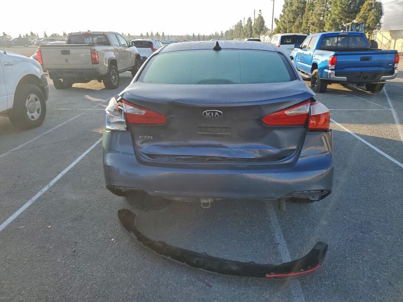 Photo 6 from auction – 2014 KIA FORTE LX with VIN KNAFX4A60E5097658