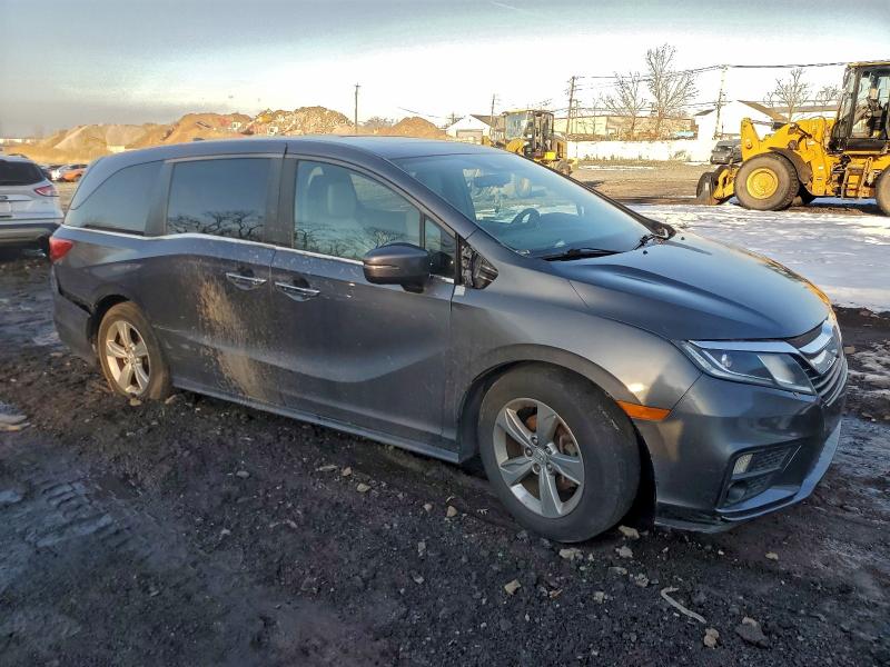Photo 4 from auction – 2018 HONDA ODYSSEY EX with VIN 5FNRL6H74JB080134