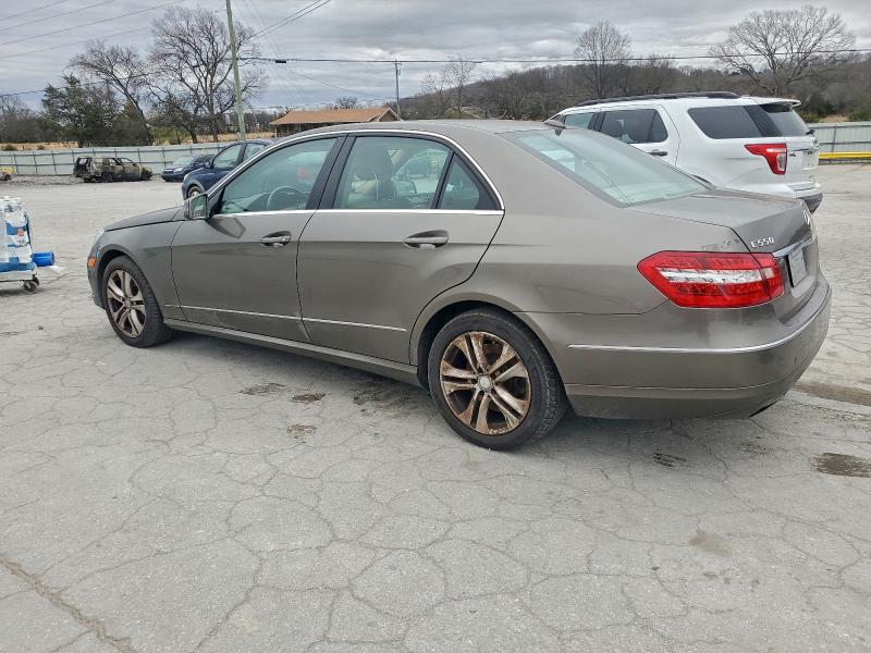Photo 2 from auction – 2010 MERCEDES-BENZ E 550 4MAT with VIN WDDHF9AB8AA239125