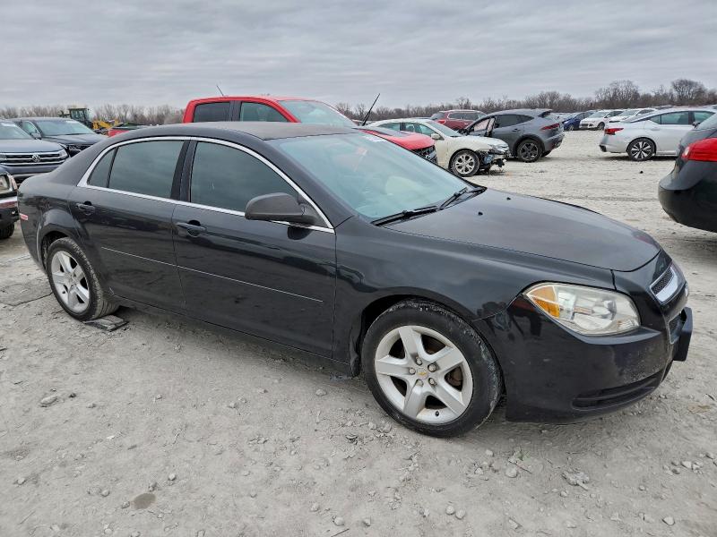 Photo 4 from auction – 2011 CHEVROLET MALIBU LS with VIN 1G1ZA5EU6BF355809