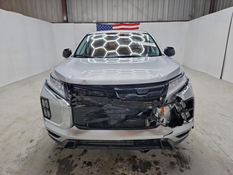 Photo 5 from auction – 2025 MITSUBISHI OUTLANDER with VIN JA4ARUAU4SU003475