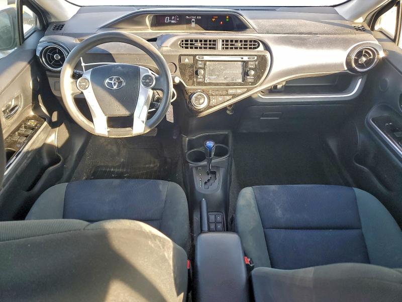 Photo 8 from auction – 2015 TOYOTA PRIUS C with VIN JTDKDTB33F1094285