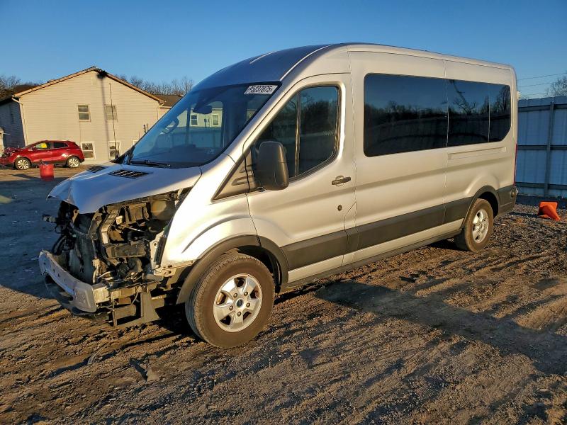 Zdjęcie 1 z aukcji – 2019 FORD TRANSIT T- z VIN 1FBAX2CG7KKA49079