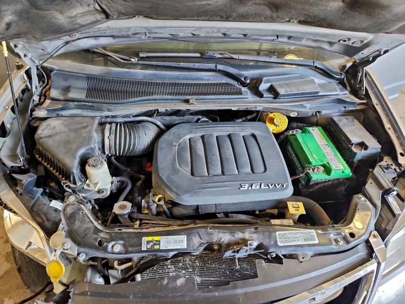 Photo 12 from auction – 2014 CHRYSLER TOWN & COU with VIN 2C4RC1BG1ER342438