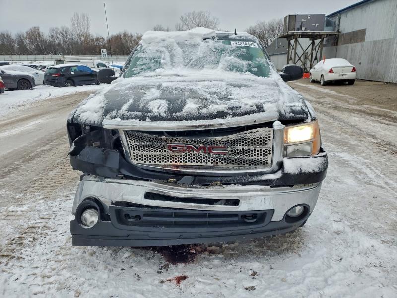 Photo 5 from auction – 2013 GMC SIERRA with VIN 1GTR2WE76DZ408370