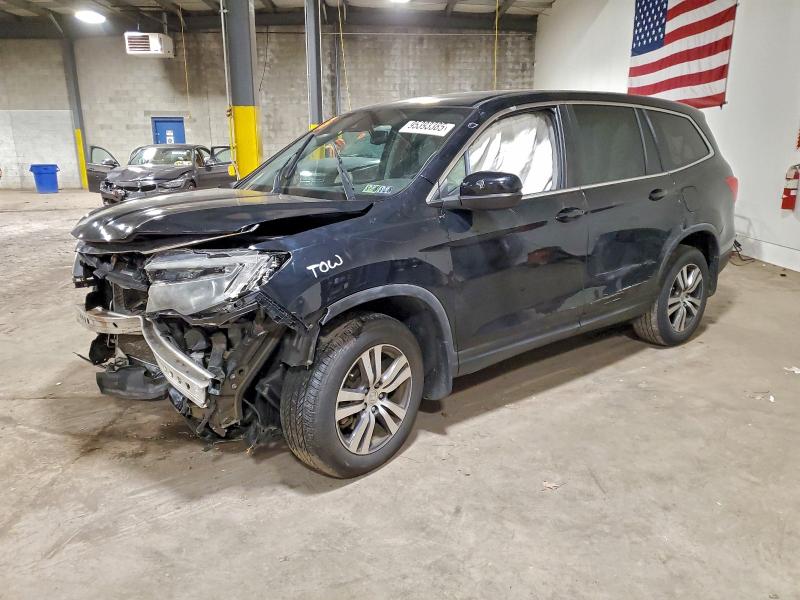 HONDA PILOT EXL 2017 with VIN 5FNYF6H66HB015127 - Photo from auction