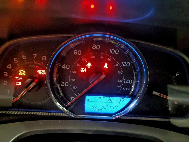 Photo 9 from auction – 2013 TOYOTA RAV4 LIMIT with VIN JTMDFREV8D5007988