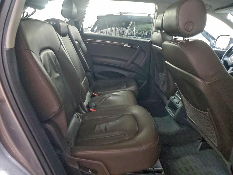 Photo 11 from auction – 2010 AUDI Q7 PREMIUM with VIN WA1LYAFE9AD001487