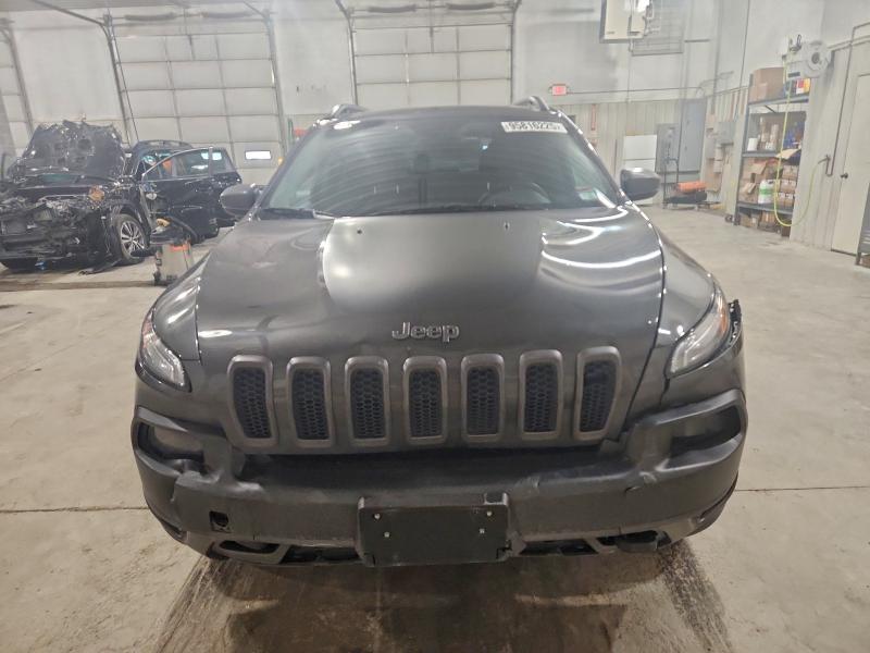 Photo 5 from auction – 2014 JEEP CHEROKEE T with VIN 1C4PJMBB8EW180284