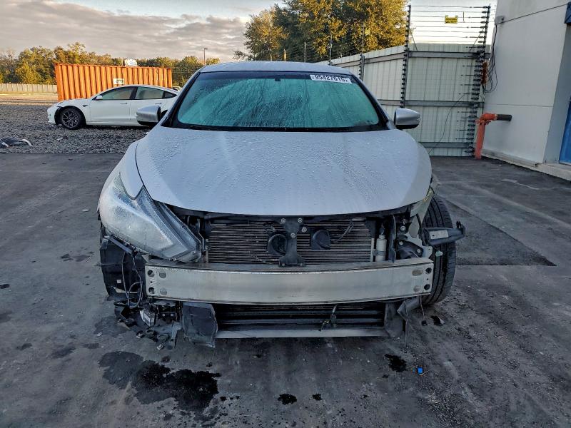 Photo 5 from auction – 2017 NISSAN ALTIMA 2.5 with VIN 1N4AL3APXHN314719