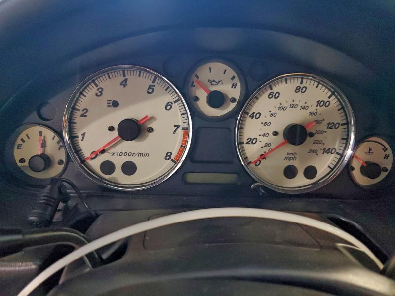 Photo 9 from auction – 2001 MAZDA MX-5 MIATA with VIN JM1NB353310218858