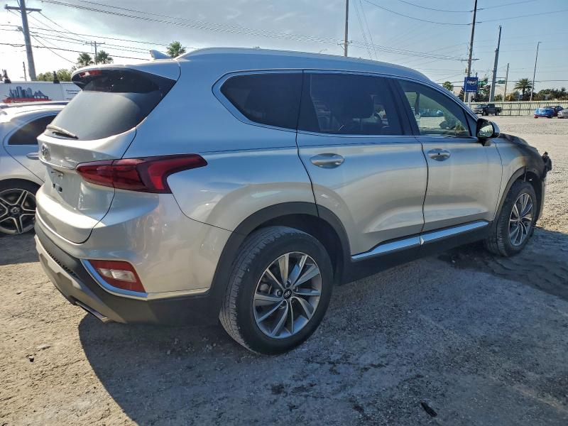 Photo 3 from auction – 2019 HYUNDAI SANTA FE with VIN 5NMS33AD5KH007497