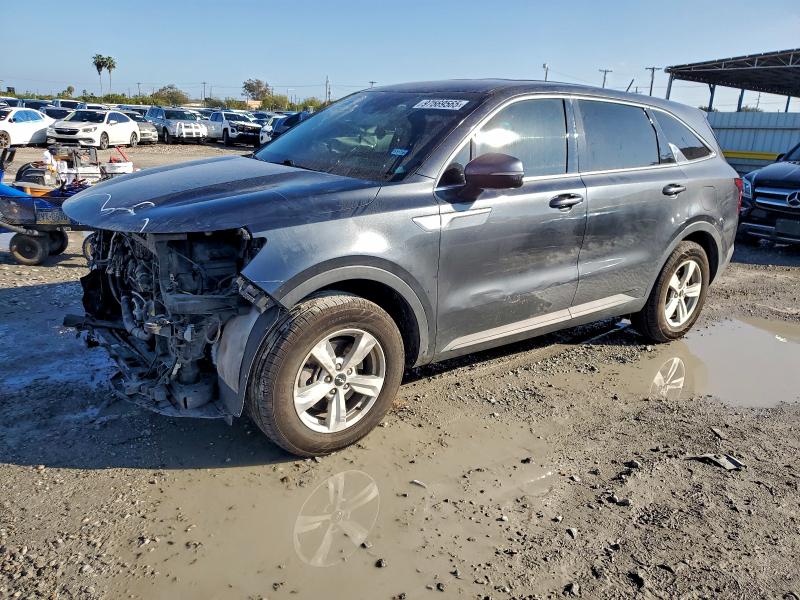 KIA SORENTO 2023 with VIN 5XYRG4LC5PG181102 - Photo from auction