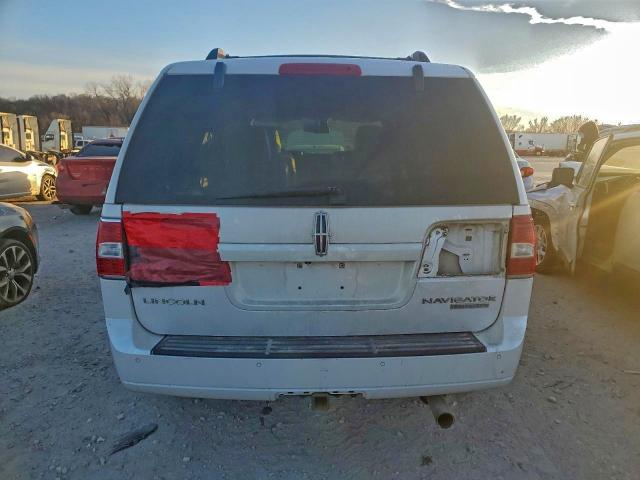 Photo 6 from auction – 2009 LINCOLN NAVIGATOR with VIN 5LMFU28559EJ00212