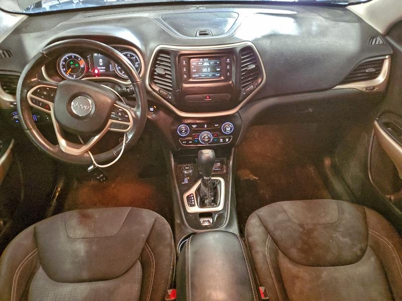Photo 8 from auction – 2017 JEEP CHEROKEE L with VIN 1C4PJMCB7HW616089