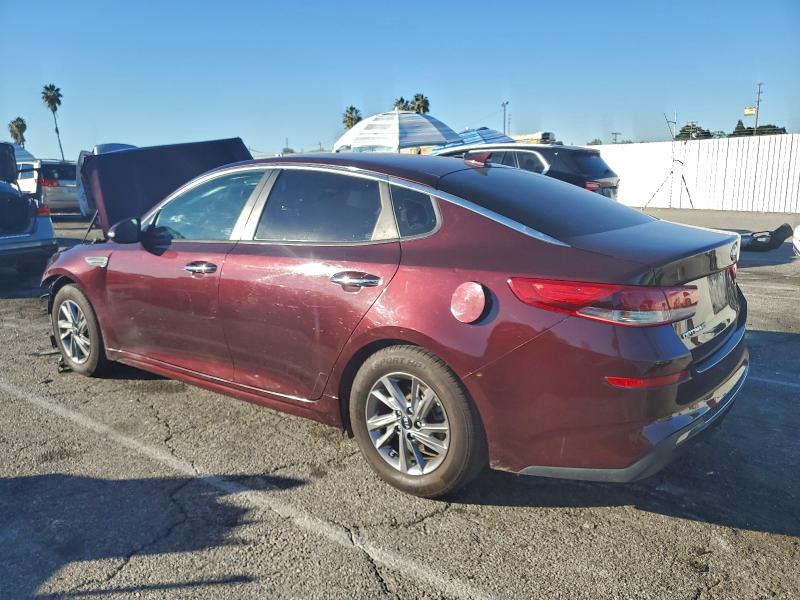 Photo 2 from auction – 2019 KIA OPTIMA with VIN 5XXGT4L3XKG284550