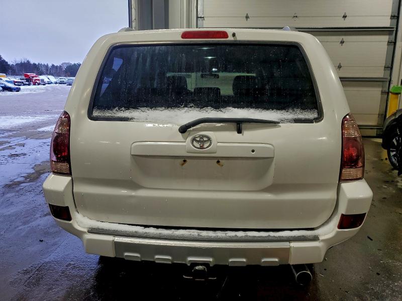 Photo 6 from auction – 2005 TOYOTA 4RUNNER SR with VIN JTEZU14R850052022