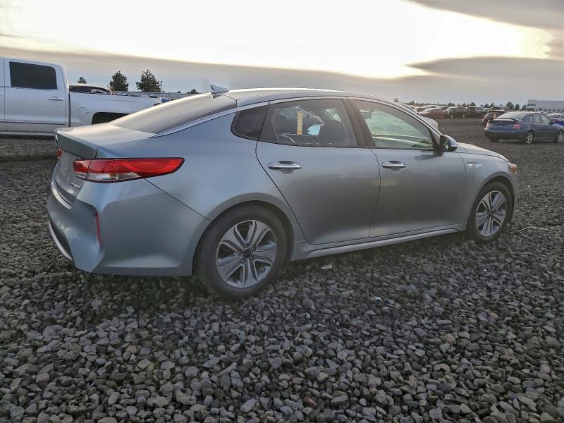 Photo 3 from auction – 2017 KIA OPTIMA HYB with VIN KNAGU4LE2H5013362
