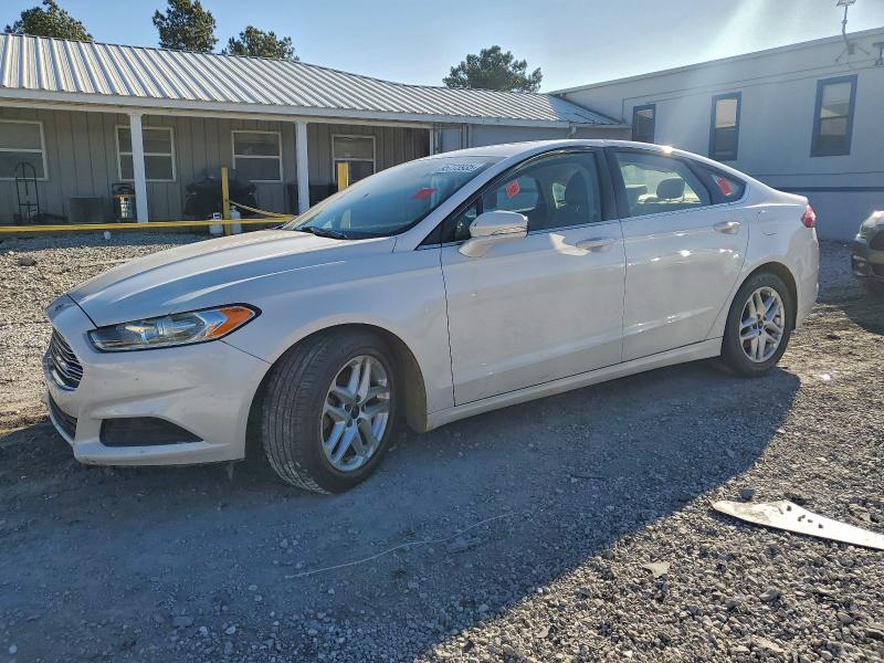 FORD FUSION SE 2014 with VIN 3FA6P0HD1ER107407 - Photo from auction