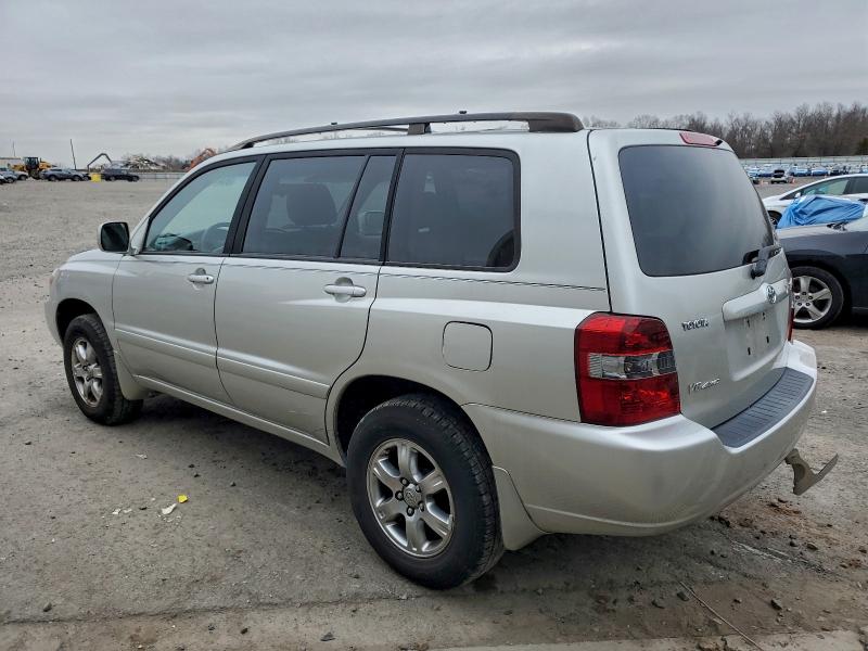 Photo 2 from auction – 2006 TOYOTA HIGHLANDER with VIN JTEEP21A360143629