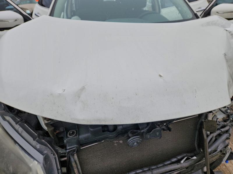Photo 12 from auction – 2015 NISSAN ROGUE S with VIN 5N1AT2MT1FC848483