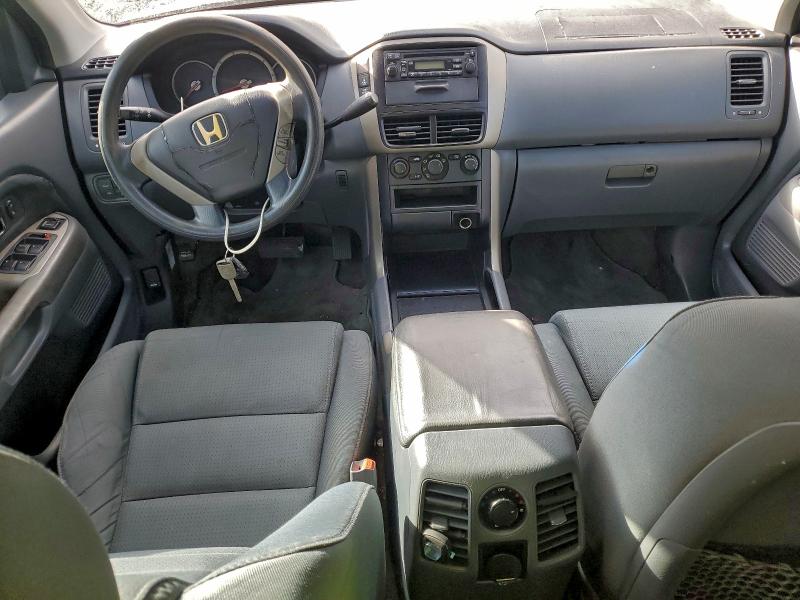 Photo 8 from auction – 2006 HONDA PILOT LX with VIN 5FNYF18126B027182