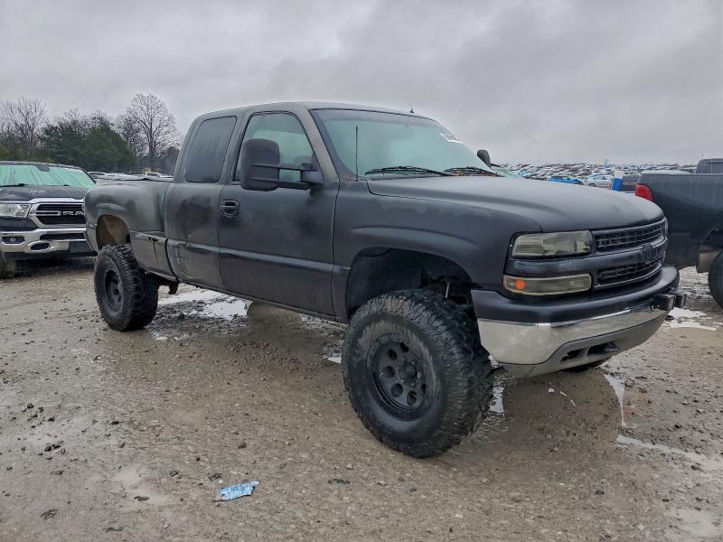 Photo 4 from auction – 2002 CHEVROLET SILVERADO with VIN 2GCEK19T721276735