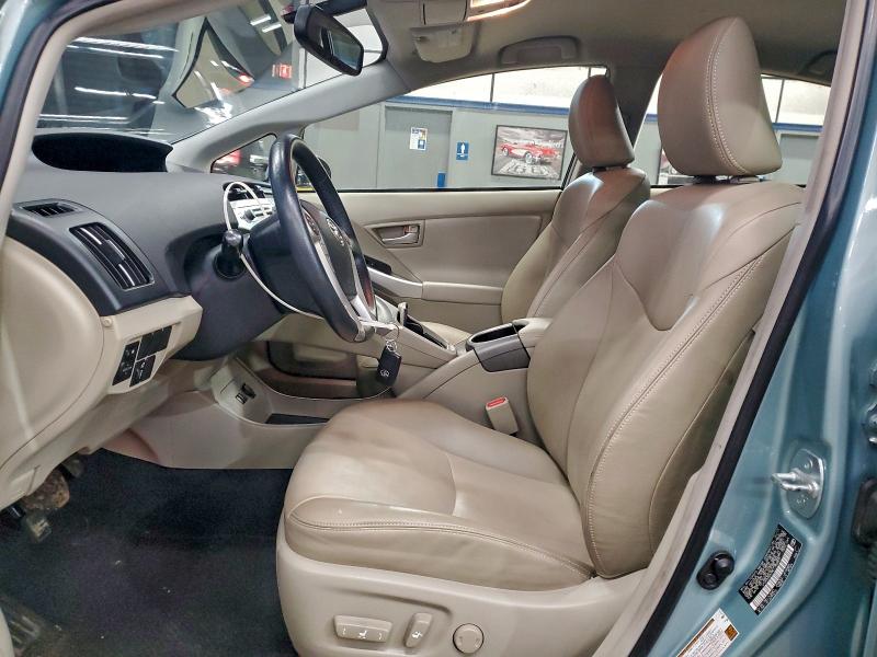 Photo 7 from auction – 2014 TOYOTA PRIUS with VIN JTDKN3DU9E1783829