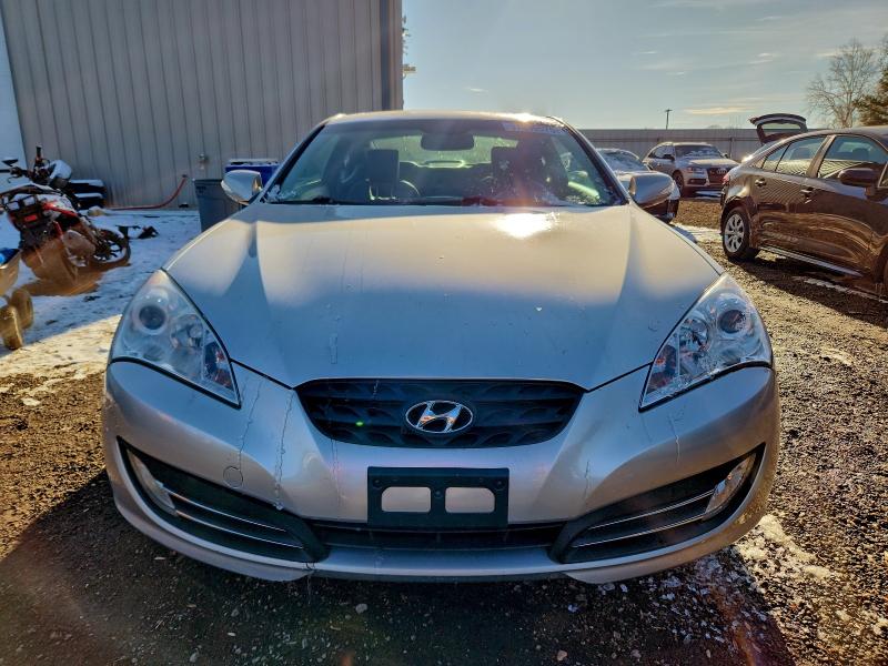 Photo 5 from auction – 2012 HYUNDAI GENESIS CO with VIN KMHHU6KH4CU072292