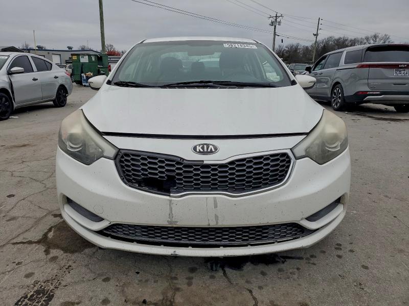 Photo 5 from auction – 2015 KIA FORTE LX with VIN KNAFX4A60F5368221