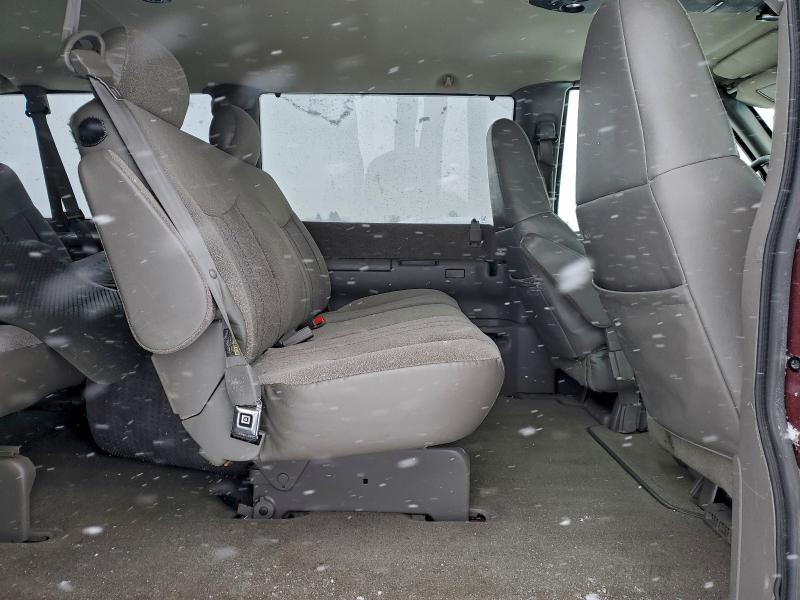 Photo 11 from auction – 2003 CHEVROLET ASTRO with VIN 1GNDM19X93B144089