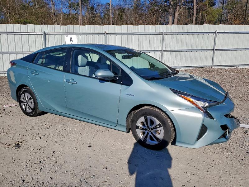 Photo 4 from auction – 2016 TOYOTA PRIUS with VIN JTDKARFU7G3026947
